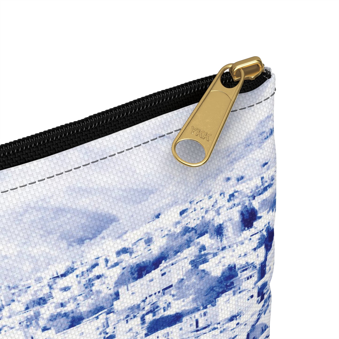 View from above accessory pouch